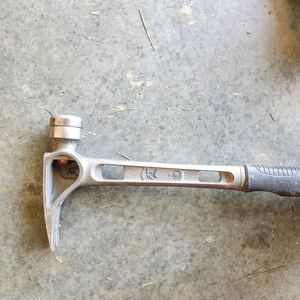 Stiletto t bone hammer 3